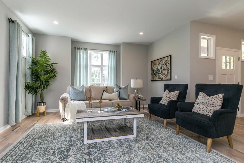 1906 Cephas, Nashville, TN 37208