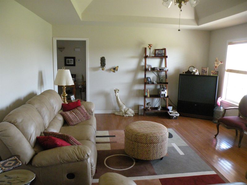 5966 Fred Perry Rd, Springfield, TN 37172