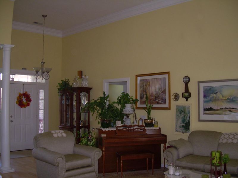 103 Cresthaven Ct, Hendersonville, TN 37075
