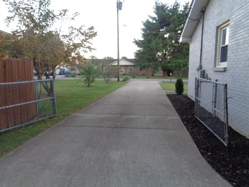2307 Mayfair Ave, Murfreesboro, TN 37130