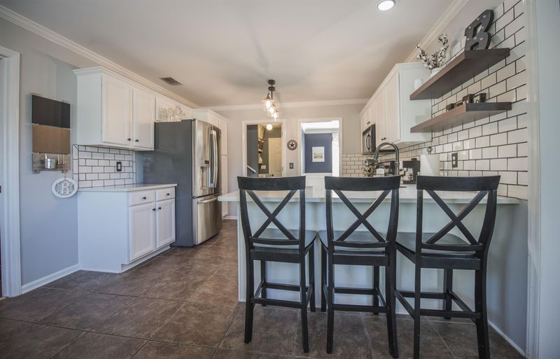 711 Middleton Ln, Murfreesboro, TN 37130