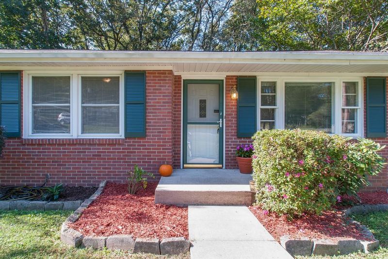 837 Russleo Dr, Nashville, TN 37209