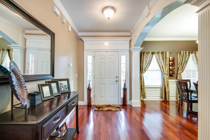 240 Titans Cir, Murfreesboro, TN 37127