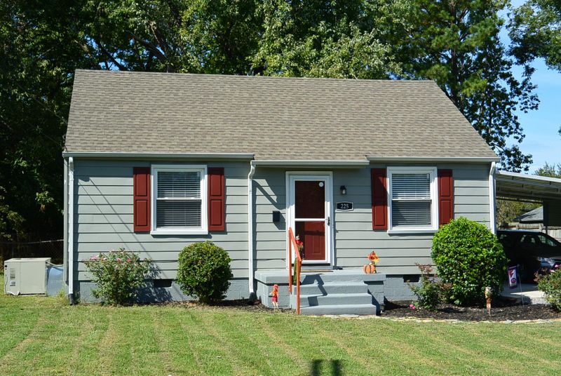 225 Martingale Dr, Old Hickory, TN 37138
