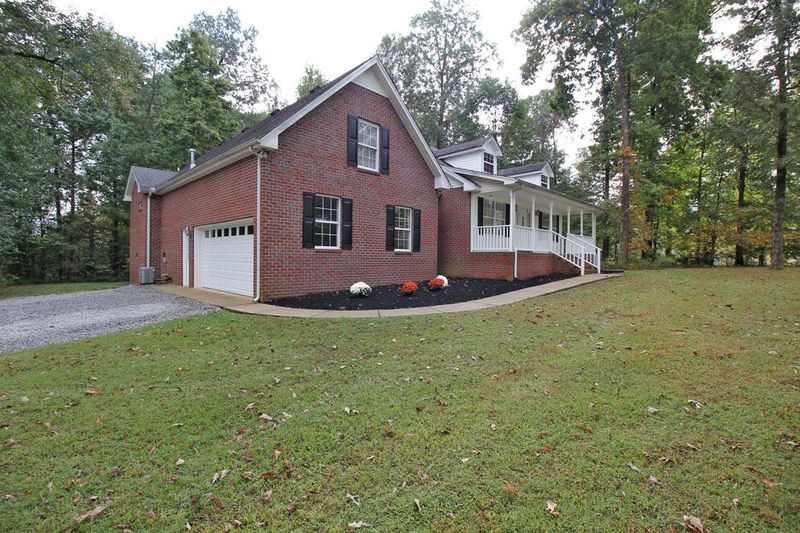 2025 Apollo Dr, White House, TN 37188