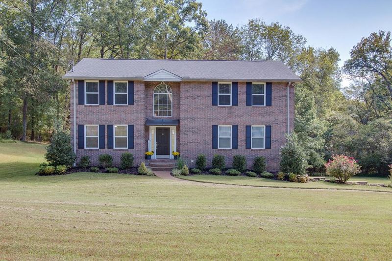 936 Kelly June Dr, Mount Juliet, TN 37122