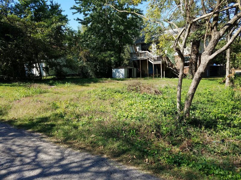 105B Evelyn, Nashville, TN 37210