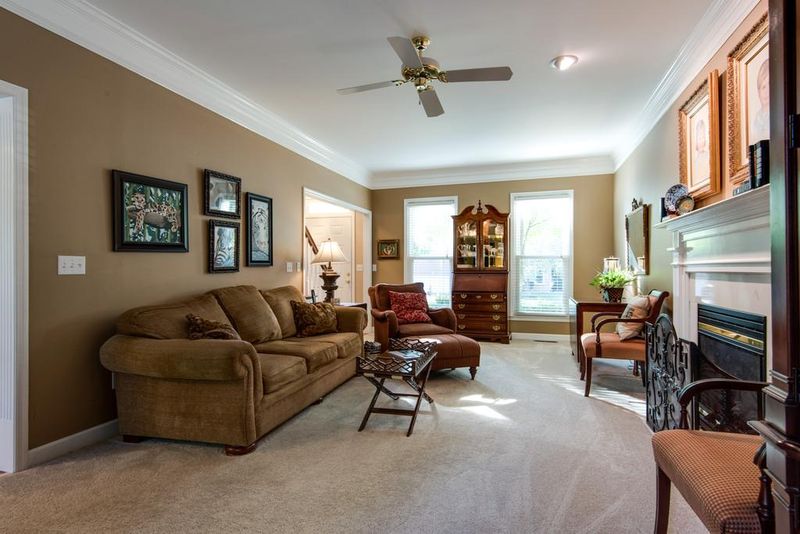 224 Scotsman Ln, Franklin, TN 37064