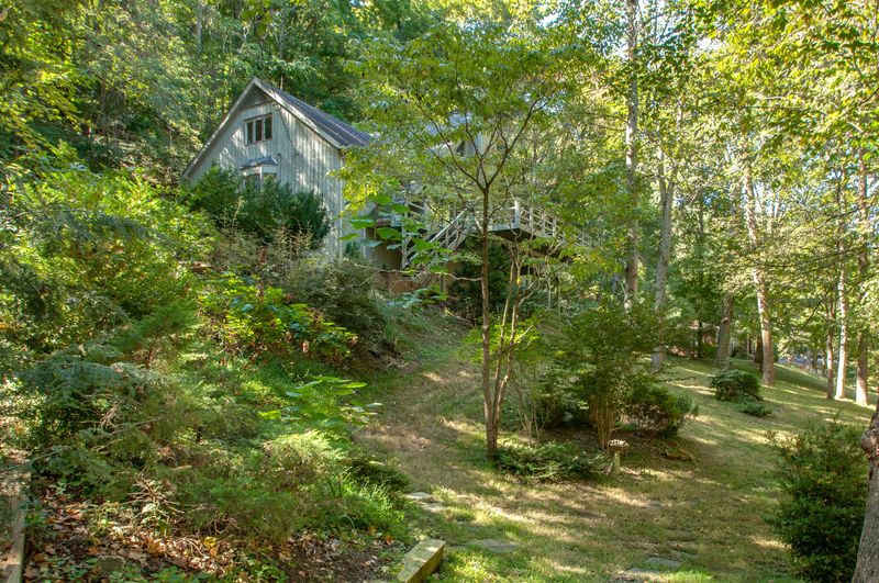 209 Rolling Fork Ct W, Nashville, TN 37205