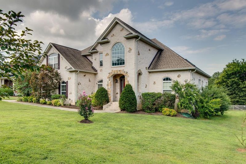 408 Rodney Way, Mount Juliet, TN 37122
