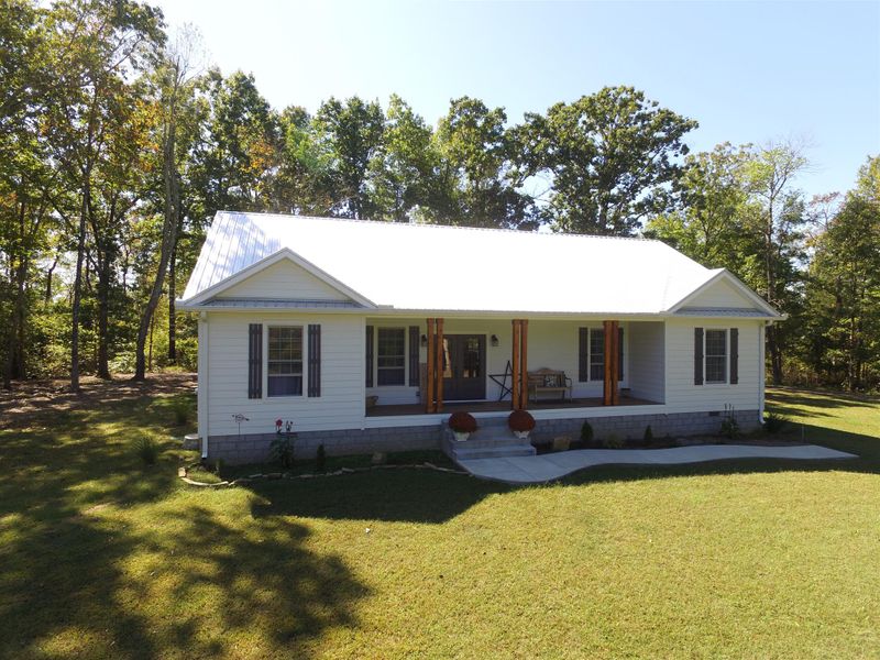 199 Dotson Cemetery Rd, Dickson, TN 37055
