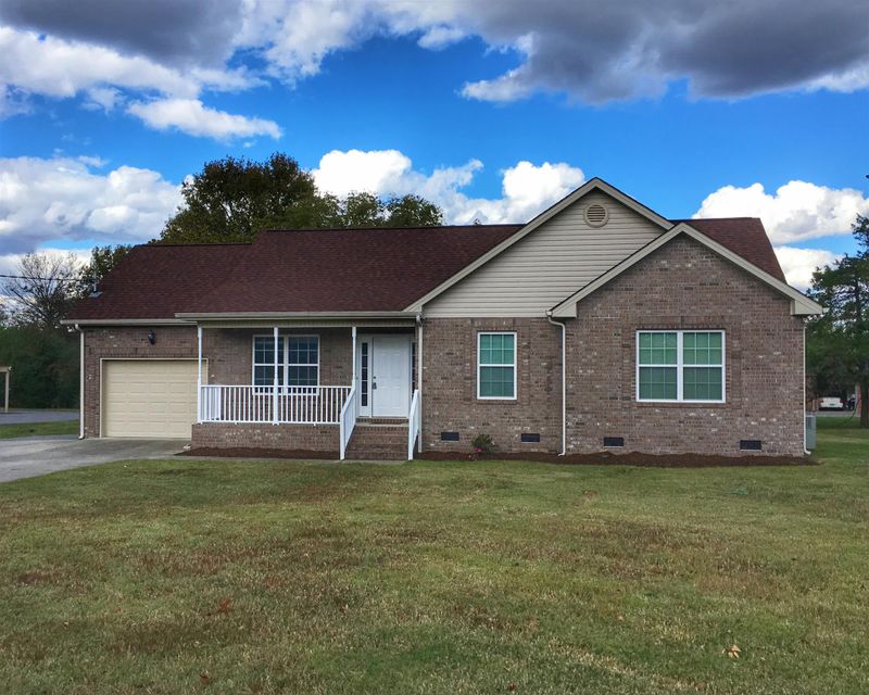 1613 Trinity Cir, Lebanon, TN 37087