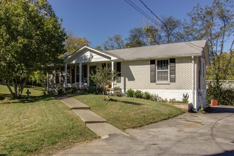 3675 Richbriar Cir, Nashville, TN 37211