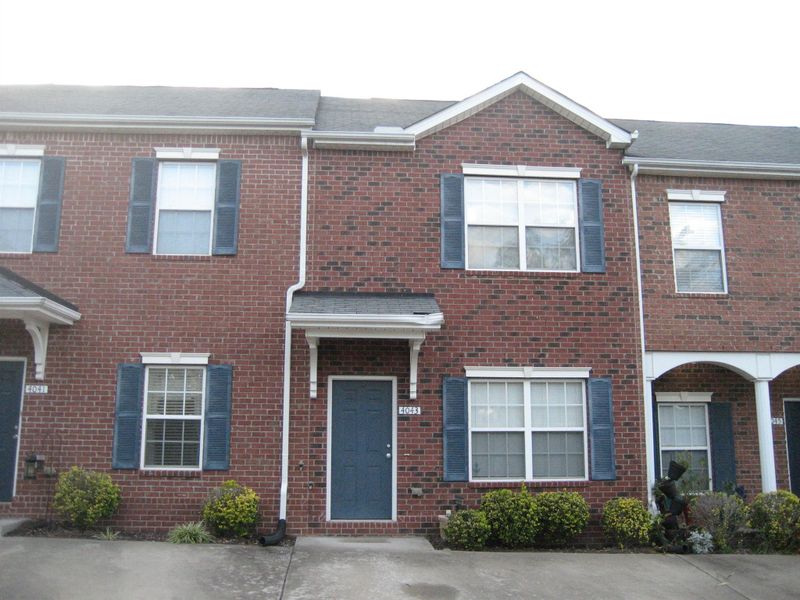 4043 Clinton Ln, Spring Hill, TN 37174