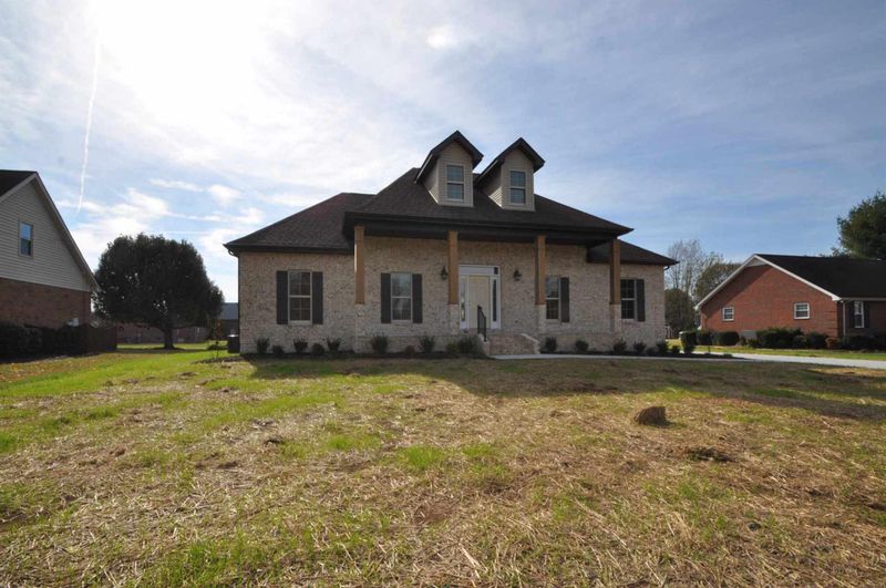 2232 Red Mile Rd, Murfreesboro, TN 37127