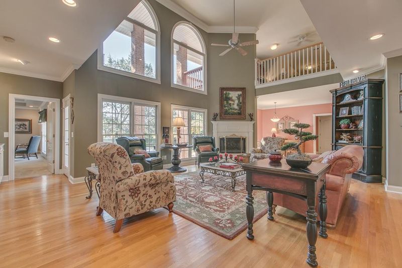 903 Majesty Dr, Murfreesboro, TN 37129