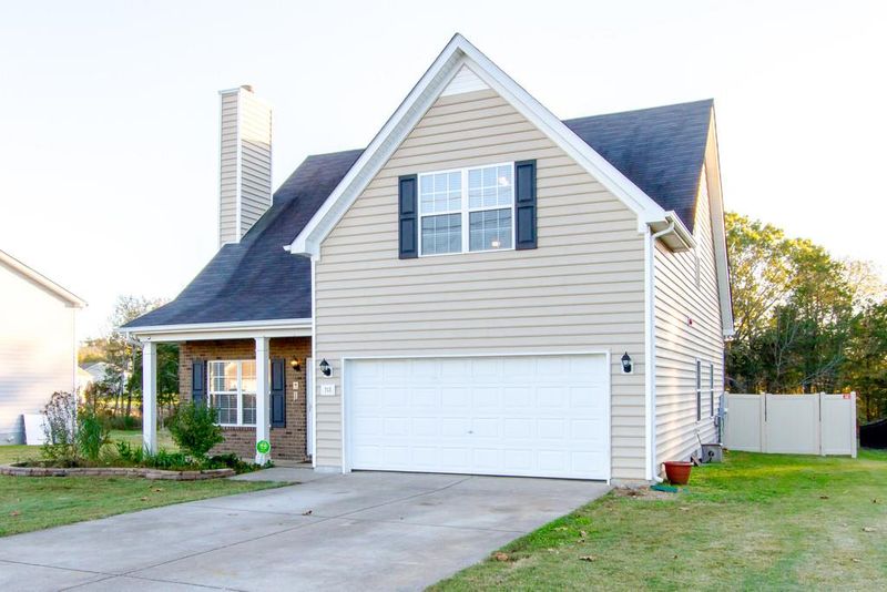 713 Silverhill Dr, Murfreesboro, TN 37129