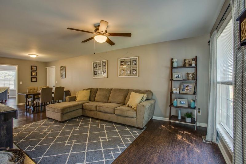 1205 Baker Creek Dr, Spring Hill, TN 37174