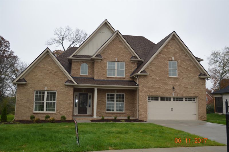 4524 Garcia Blvd, Murfreesboro, TN 37128