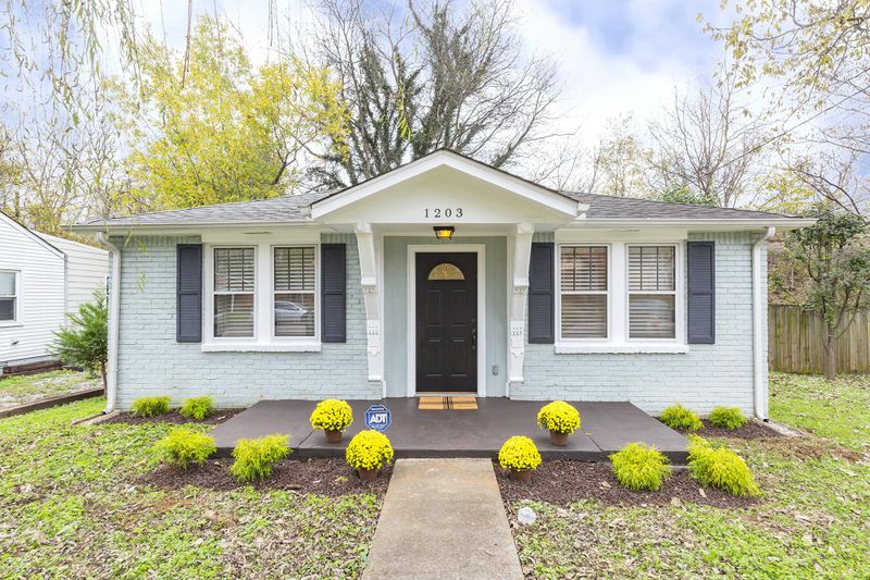 1203 Montgomery Ave, Nashville, TN 37207