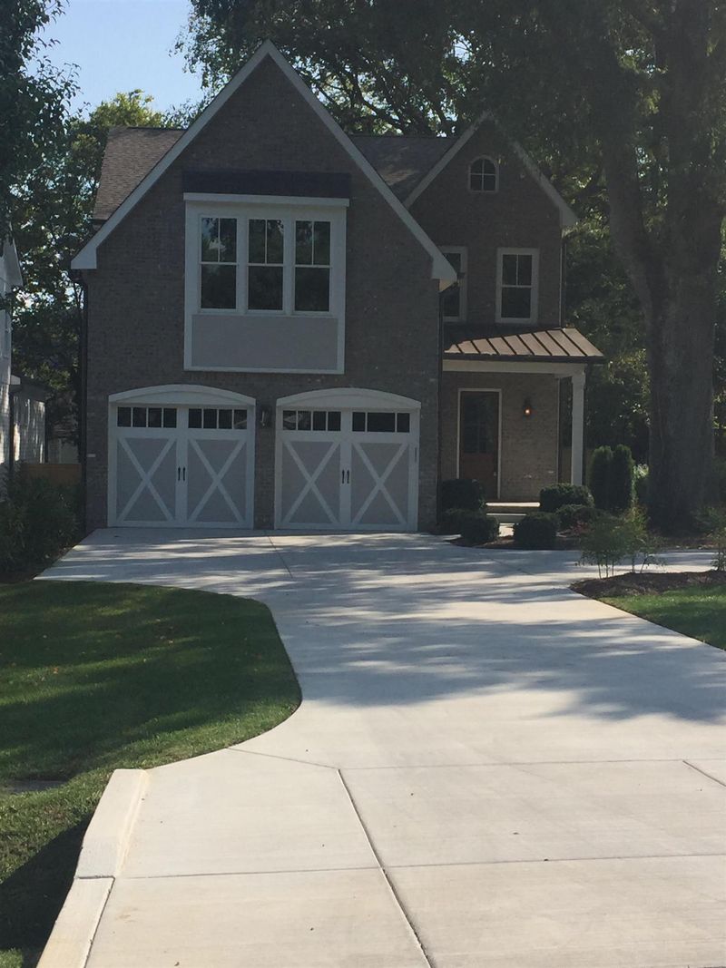 1119B Biltmore, Nashville, TN 37204