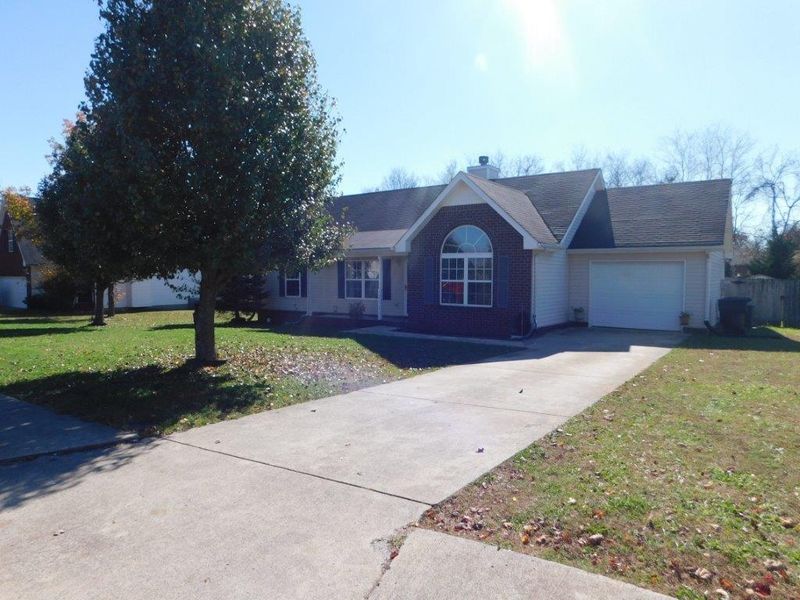 1211 Azure Way, Murfreesboro, TN 37128