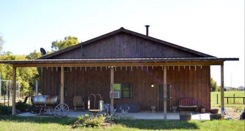 2573 Cheatham Springs Rd, Eagleville, TN 37060