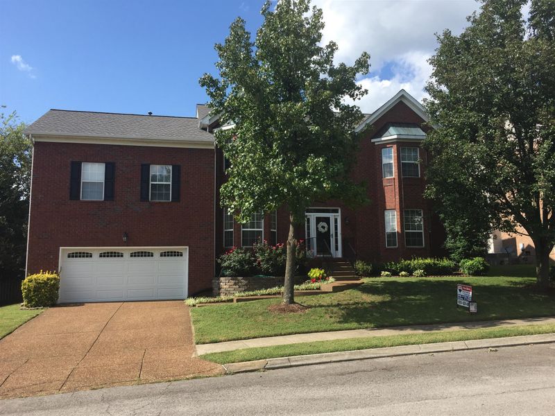 431 Logans Cir, Franklin, TN 37067
