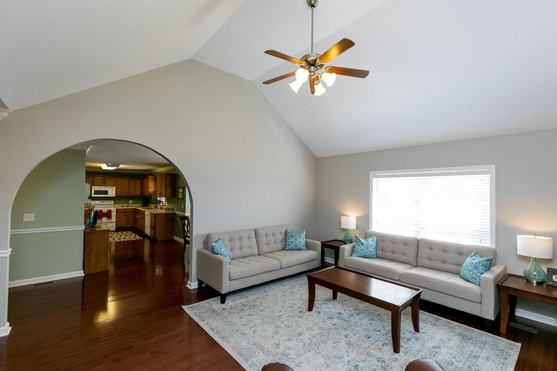 719 Brockten St, Lebanon, TN 37087
