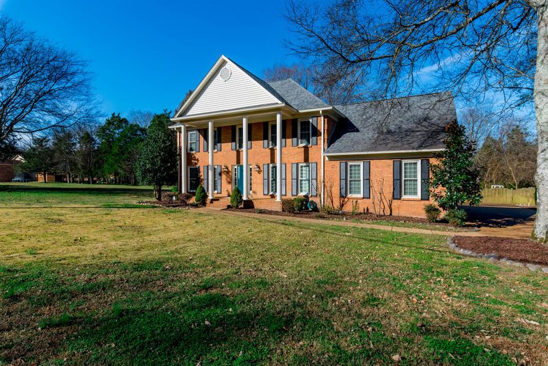 1405 Trailridge Cir, Mount Juliet, TN 37122