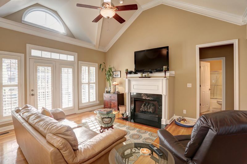 120 Artesa Dr, White House, TN 37188