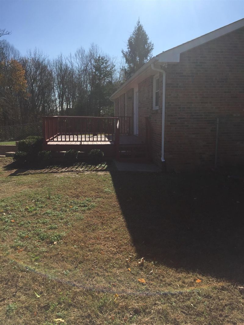 107 Nancy Ave, Pleasant View, TN 37146