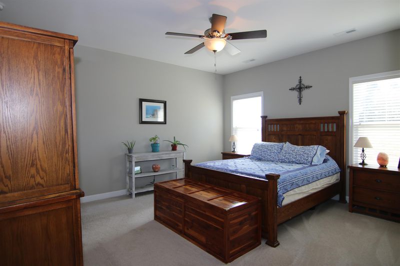 2205 Bee Hive Dr, Columbia, TN 38401