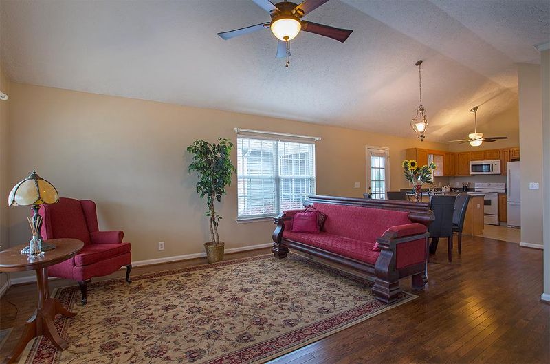 112 Dumas Ct, Murfreesboro, TN 37127
