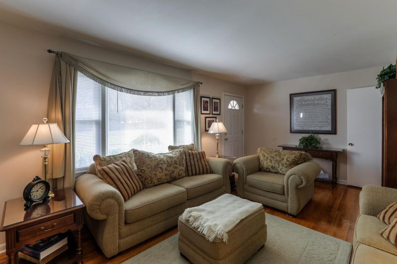 3176 Hobson Pike, Hermitage, TN 37076