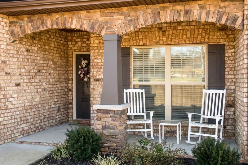 2038 Grandstand Dr, Lascassas, TN 37085
