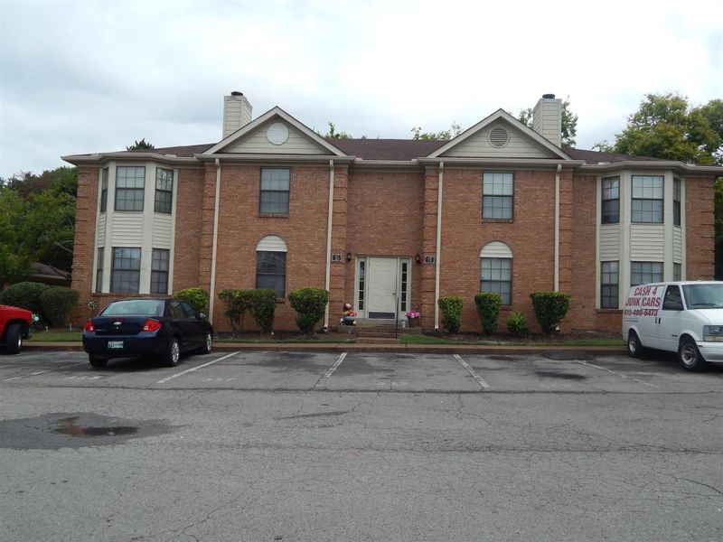 117 Ellington Pl #117, Madison, TN 37115