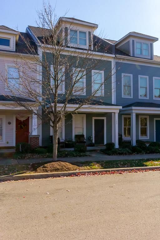 159 Augusta Ave, Pleasant View, TN 37146
