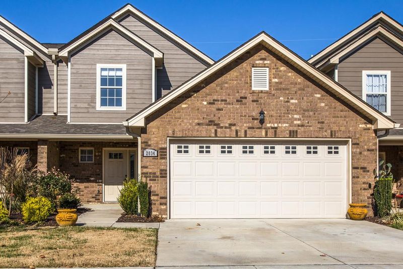2034 Shamrock Dr, Spring Hill, TN 37174