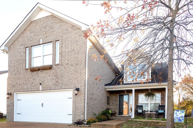 213 Sundown Dr, Antioch, TN 37013