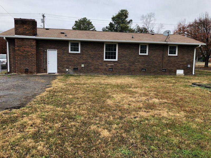 430 Sam Houston Dr, Lebanon, TN 37087