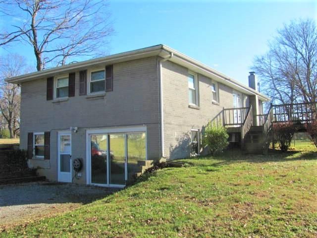 1020 Old Bear Ck Rd, Vanleer, TN 37181