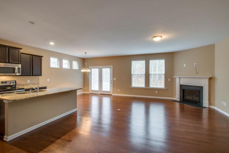 2833 Lakeside Meadows Cir, Mount Juliet, TN 37122