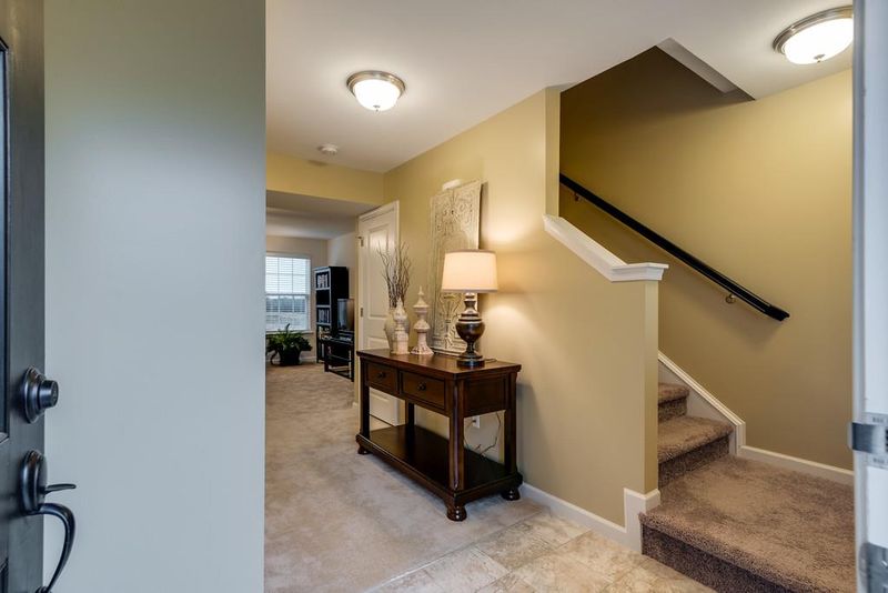 2925 Cherry Point Ln, Columbia, TN 38401