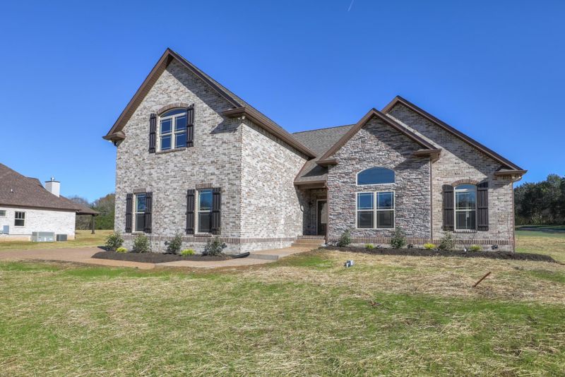 2211 Cairo Bend Rd, Lebanon, TN 37090