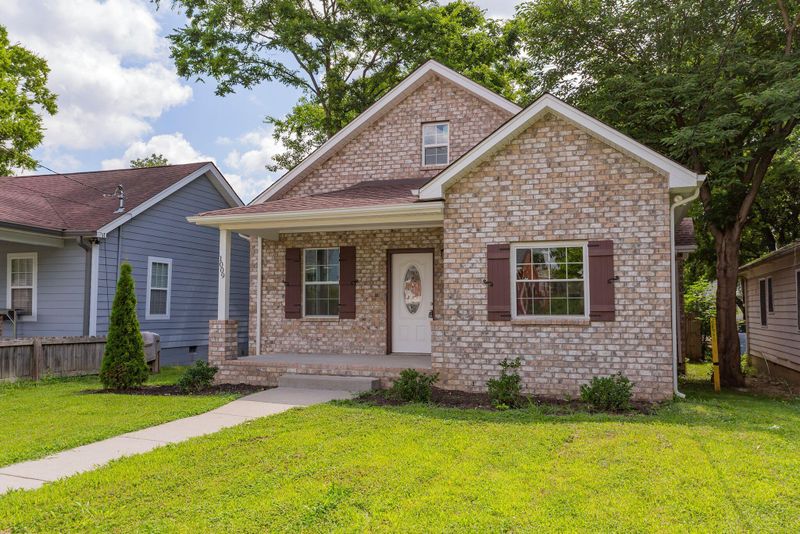 1009 N 2nd St, Nashville, TN 37207