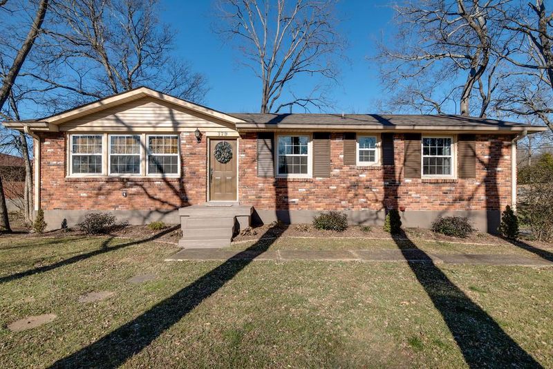 179 Jacksonian Dr, Hermitage, TN 37076