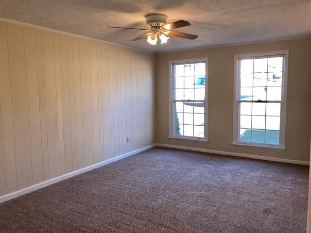 127 Schrader Heights Dr, Dickson, TN 37055