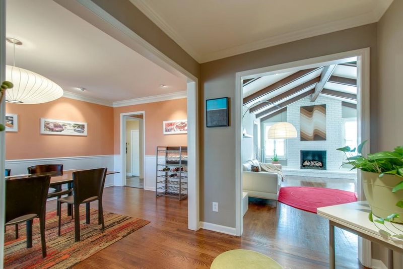 252 Carriage Dr, Nashville, TN 37221