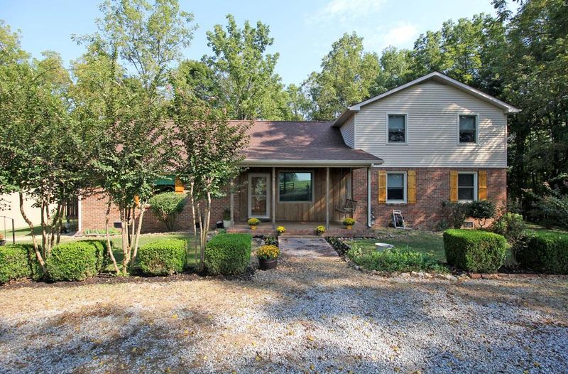3640 S Hyde Rd, Springfield, TN 37172
